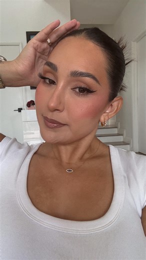 BeautyyBird - Yasmin on Instagram: "what I eat in a day 🥙🥩🥑🥔🥒☕️ @truvani collagen and protein @casalealco coffee @organically_kismet elderberry elixir & sea moss (code BIRDY) @hydrojug shaker (code BIRDY) #whatieat #mealprep #mealprepideas #fitnessmom #fitnessmotivation"