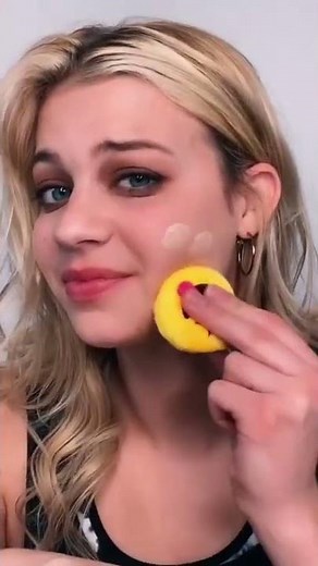 DOING MY MAKEUP WITH AN EMOJI!! | Sydney Morgan #shorts