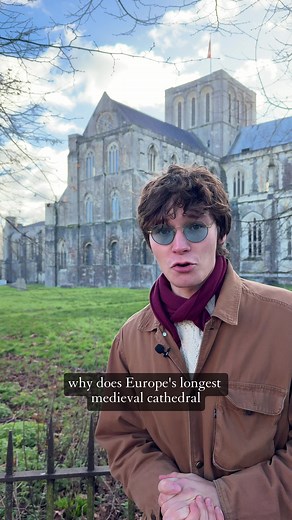 Explore the Grandeur of Winchester Cathedral