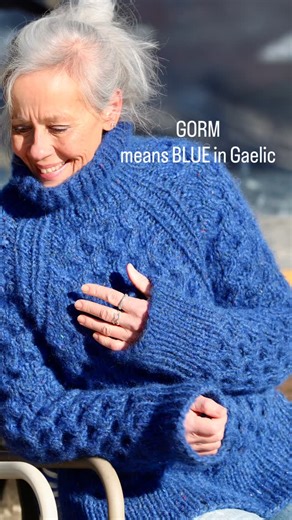 Trine Eger Nielsen on Instagram: "GORM Means BLUE in Gaelic I bought the blue fleck wool at @kerrywoollenmills in 2022 on my 6 weeks knitting trip to Ireland 🇮🇪 💚🐏🧶 I am currently working hard to complete the book about this particular journey. GORM 💙 is made of the blue fleck wool from @kerrywoollenmills combined with the lovely TJUKK MOHAIR from @raumagarn Both yarn is available at @frksibbes Pattern in danish and English on Ravelry and in webshop Link in bio #TattooedKnitter #coolgrey #