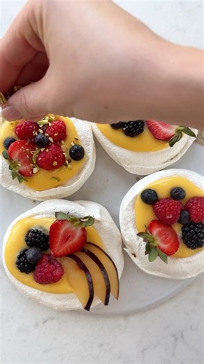 2.5K views · 17 reactions | This Easy Mini Pavlova Recipe is a...