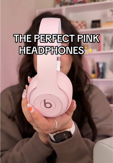 UNBOXING A PACKAGE FROM BEATS💕💗💞 THE PRETTIEST PINK HEADPHONES😭✨ this is the pink i want FOR EVERYTHING!!! 10/10, i can’t wait to edit with these✨ @Beats by Dre #beatsheadphones #iphone17promax #iphone
