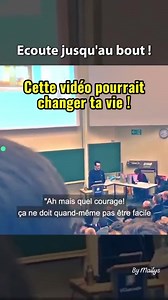 [LIS AUSSI CE TEXTE] Énorme! Si bien dit. Je me remercie chaque jour de m'être choisie 🙏🏻 Nous n'avons pas besoin d'être extraordinaires ou de réussir un standard externe Nous avons besoin d'être bien en dedans. Avec nous Dans notre corps et dans notre esprit. Le "trop tard" n'existe pas. Seulement : "Enfin!" Quand cette prise de conscience à pris place en toi, quand tu te choisis et que t'y decides de placer ton pouvoir à l'intérieur se toi, tout devient facile. Il n'y a plus de "motivation",