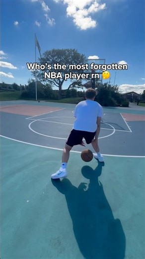 Comment your answer ⬇️ #basketball #ebmhoops