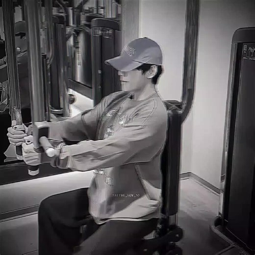 Exploring Taehyung's Unmatched Charm and Appeal