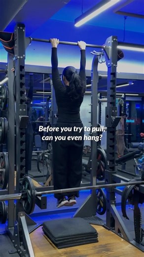 Master the hang. Earn the pull. #gym #gymgirl #pullday #backworkout #workout #fitnessgirl