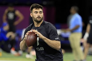 Sam Howell 2022 NFL Draft Profile Quarterback North Carolina