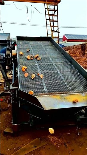 Vibrating Screen Live Shot Compilation 1 17 mp4 rand