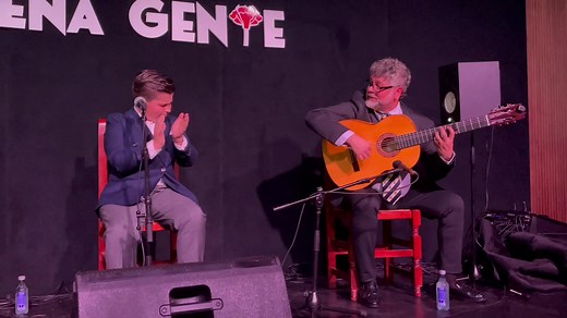 💃🏽 El Festival de Jerez se vive también en las peñas flamencas 👏🏼💥 Éxito de Manuel Monje en la Peña Flamenca Buena Gente con la guitarra de Manuel Jero #FlamencoDeJerez | Flamenco de Jerez