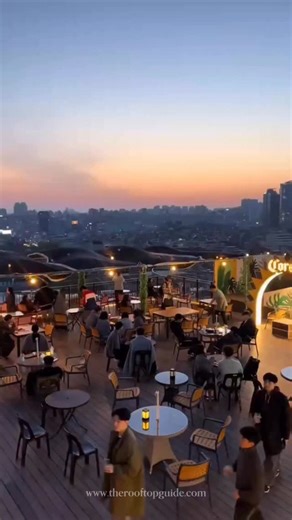 1.6K views · 229 reactions | Seoul 2026: 4 Rooftop Bars You Don’t Want to Miss! Here’s our 4 top picks among the best rooftop bars in Seoul in 2026. Enjoy!  The 100 Food Truck  Noop Cafe  The Roof Seoul  Soulism #rooftopbar #seoul #seoulbars #seoulsecret #seoulfood | The Rooftop Guide | Facebook