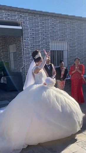 Celebrando las Bodas Gitanas: Música y Tradición