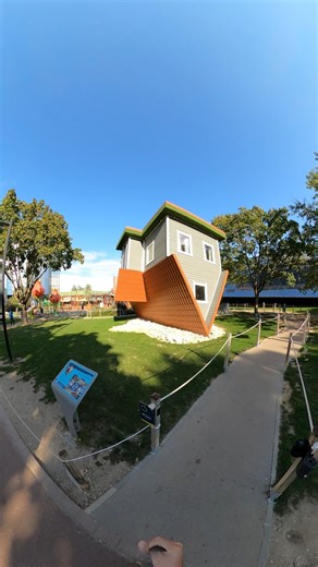 11K views · 95 reactions | Maison à l'Envers @futuroscope Upside-Down House, Futuroscope Xperiences, Chasseneuil-Du-Poitou, France  #futuroscope #xperiences #themepark #maison #house | Rene Miksche | Facebook