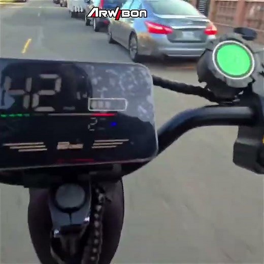 Arwibon GT08 High-Performance Off-Road E-Scooter