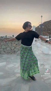 PANGALAY AT GREECE 🇬🇷 Ngabut ma greece pansakan si sehe in😂 Credit to the rightful owner of the music MANS BOY GROUP -Sorry not a professional pangalay dancer😂 | SEHE