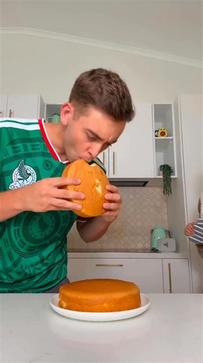 TASTE TEST GONE WRONG… 😱😭 @jasmin.arndtt & @james.ewens #couple #funny #reels #viral | Jasmin and James