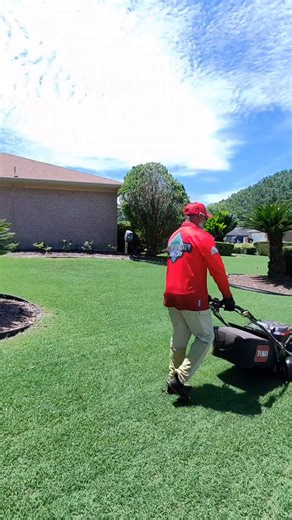 3.6K views · 25 reactions | The result of pairing the TurfMaster HDX Revolution with Blades of Grass Lawn Care? Nothing short of excellence 奈 : Blades of Grass Lawn Care, LLC | Toro Yard | Facebook