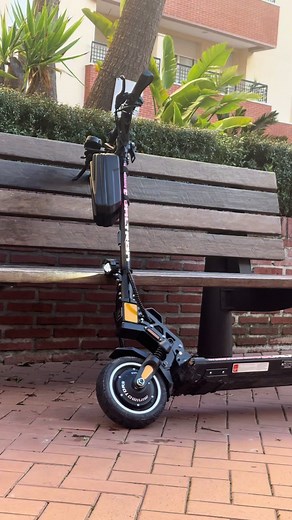 Exploring the Dualtron Aminia Electric Scooter