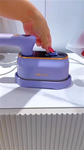 Mini GarmentSteamer #coolgadgets #gadgets#products #reels #viral#trendingreels #miniironbox #viral