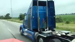 The new Western Star #5700XE on it's way to Walcott #WesternStarTrucks #WesternStarToWalcott #oldschoolcool #newschoolrules | Western Star Trucks