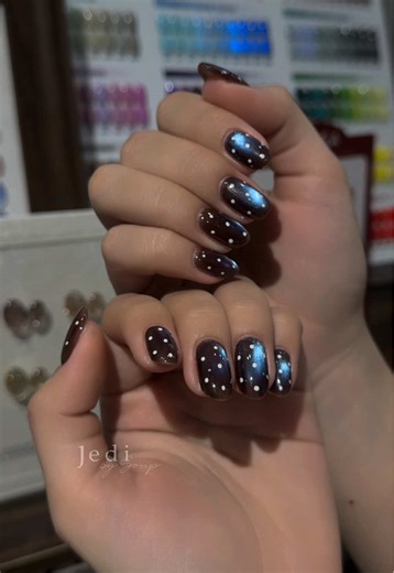 Mẫu Nail Mắt Mèo Đẹp Đến Từng Chi Tiết
