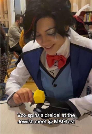 Exploring Jewish Customs: Vox at MAGfest