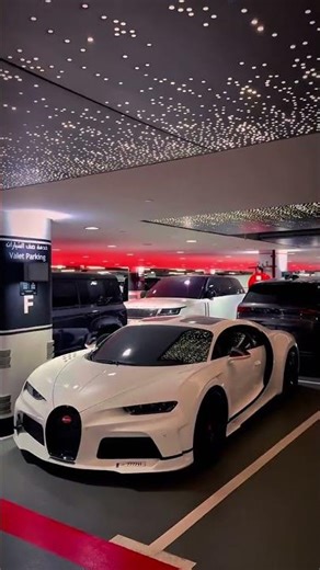 Bugatti Chiron Super Sport | 2025 Bugatti Chiron | Bugatti Chiron Hypercar | Bugatti Chiron