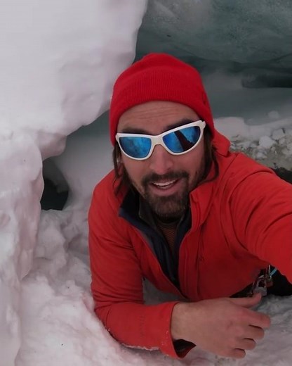 Ice caving/potholing in the MER de GLACE #chamonix