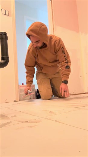 Pro Grouting with Mapei warm grey