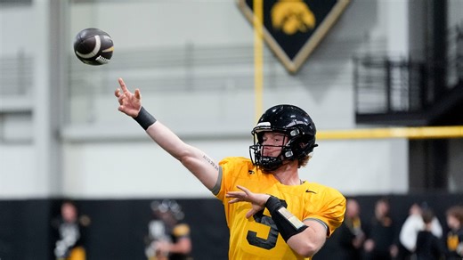 Video: OC Tim Lester talks Iowa football's quarterback room