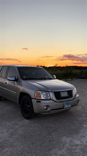 🚜 | #fy #fyp #gmc #envoy #clapped