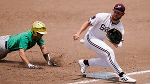 Mississippi State vs. Notre Dame baseball video highlights, score in Saturday's NCAA game