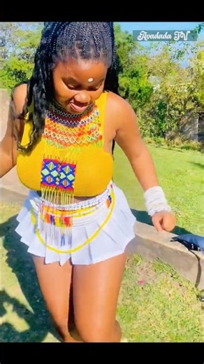 Zulu Girls Traditional Dance and Music #reeddance #tvyabantu #shuduza #umemulo