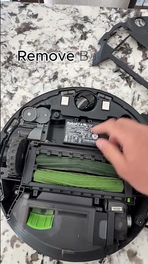 Roomba Battery Replacement #roomba #irobotroomba #irobot #vacuum #battery