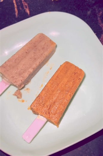 Beat the heat with a purr-fectly delicious treat! I've uploaded a new video on my YouTube channel, The Casper Home Family, where I share a simple and healthy recipe for homemade cat ice cream. As summer approaches, cats can get stressed, lethargic, and lose their appetite. This refreshing treat is designed to help them stay cool, hydrated, and nourished. The best part? I've used wholesome ingredients like pumpkin, carrot, and chicken, which are all beneficial for your cat's health. This ice crea