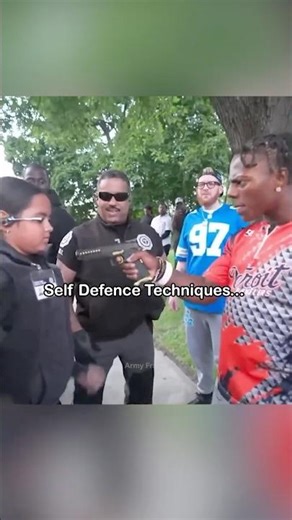 Self Defense vs Quick Disarm