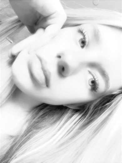 graecelightning (@graecelightning)’s videos with original sound - lg x