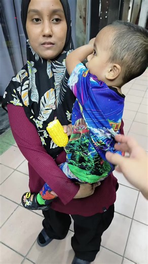 Discover Louis Cozy Chesterfield Furniture Design