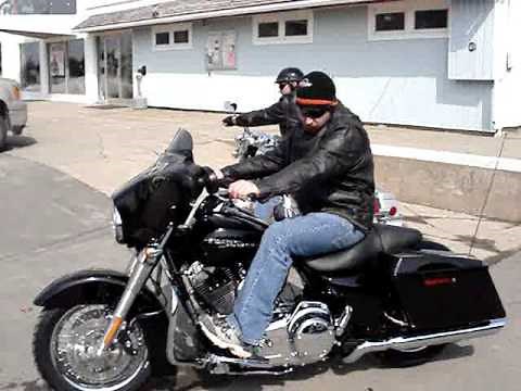 2009 Harley Davidson Street Glide w/ Rush Mufflers