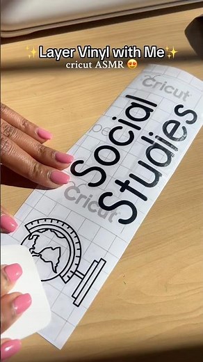 How to make labels with Cricut • Layering Vinyl ASMR #satisfying #cricutmade #cricuttutorial