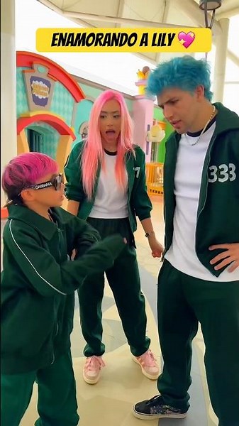 MARIANO RAZO | ENAMORANDO A LILY! 🩷💙 ‪@mariano_razo‬ Y ‪@LilyBellonclee‬ #marianorazo #shorts #junic