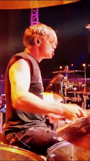 Wicked Stone | Live with Slash featuring Myles Kennedy and the Conspirators.