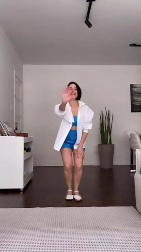 El curso de asesoría de imagen personal, te ayudará a verte siempre hermosa y radiante, aprenderás sobre colorimetría, vestimenta, formas del cuerpo, maquillaje y mucho más 🤗 💝Tenemos grandes sorpresas para tí ☺️ 👠Ven y conoce toda la información en el enlace de nuestra biografía 👆 #personalshopper #personalstyling #imagenyestilo #lookperfecto #modamujeres #modamexico #asesoriadeimagenmexico #imapactacontuimagen #asesoriadeimagen #aprendeavestirtepordentro #vertesiemprebien🥰 #styloshoes | I