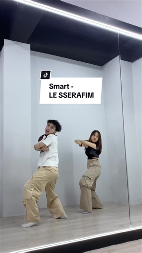 i'm a smarter baby smarter 🍑💦 (mirrored) #LE_SSERAFIM #르세라핌 #LE_SSERAFIM_EASY #MakeItLookEasy #Smart #NewMusic #kpop #dance #dancechallenge #tiktokdance #trending #viral #fyp #xuhuong #tiktokdancevn #트렌드 #sakura #yunjin #kazuha #chaewon #eunchae #capcut