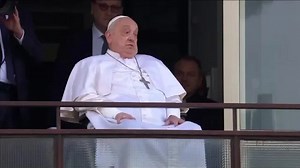 Pope Francis makes first public appearance in five weeks