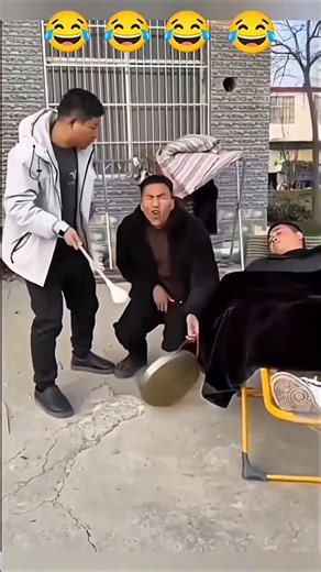 Funny video #funny #comedyvideos #viral #comedy #comedyskits