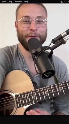 Let's warm up like a pro!!! #music #warmup #guitar