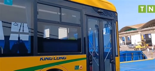 Tunisie : arrivée de la seconde livraison de bus chinois, objectif 300 atteint (vidéo)