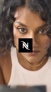 À la simple pression d’un bouton, voilà votre café préféré. Nespresso vous simplifie la vie autant qu’elle l’embellit | Nespresso | Facebook