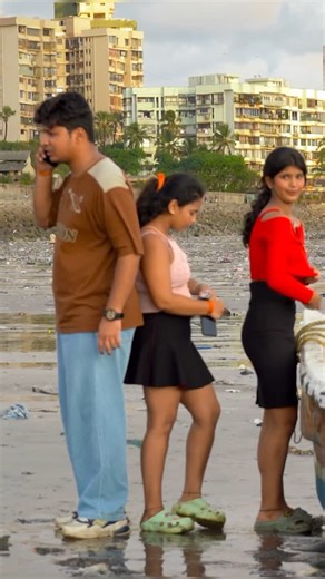 Mohit Saini on Instagram: "Prank With Twist #reelsinstagram #instagood #reelitfeelit #reelsvideo #reelsindia #shweta_ray4 #prank #prankvideo #viral #reels"