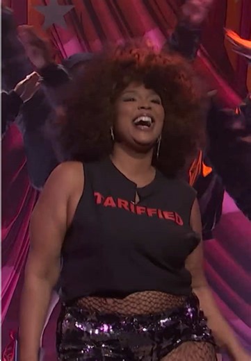 Lizzo's Electrifying SNL Performance of Still Bad